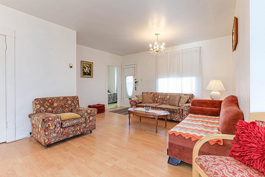 2828 Turner Street Vancouver, BC - 5