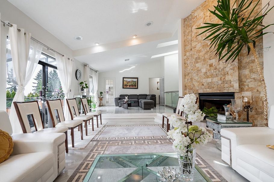 2940 Dresden Way North Vancouver, BC - 8