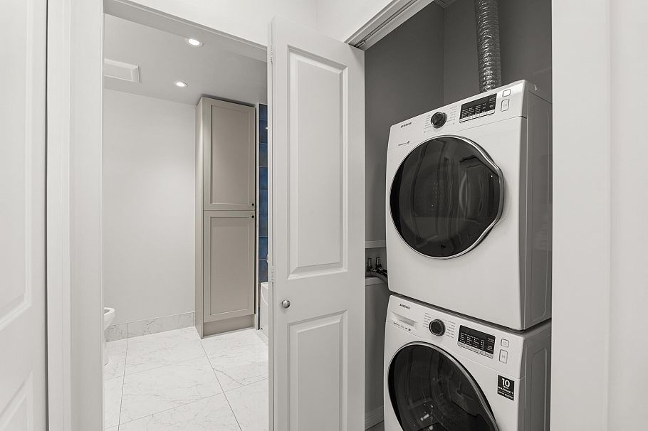 701 120 W 16th Street North Vancouver, BC - 26