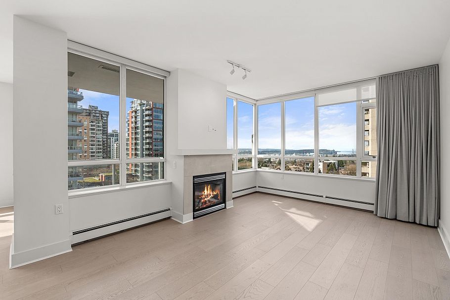 701 120 W 16th Street North Vancouver, BC - 5