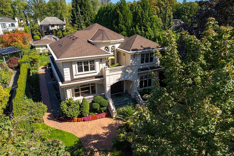 6188 Adera Street Vancouver, BC - 36