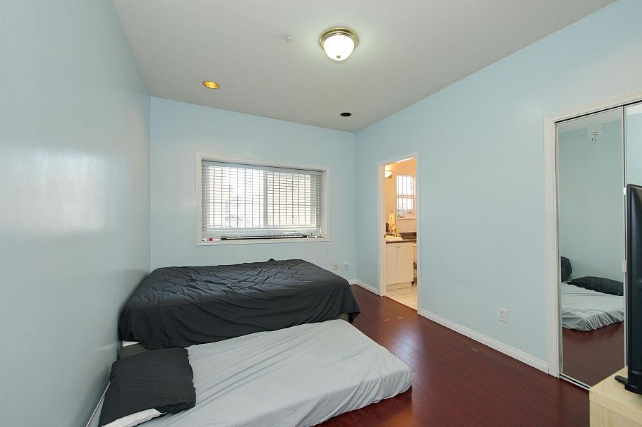 6499 St. Catherines Street Vancouver, BC - 33