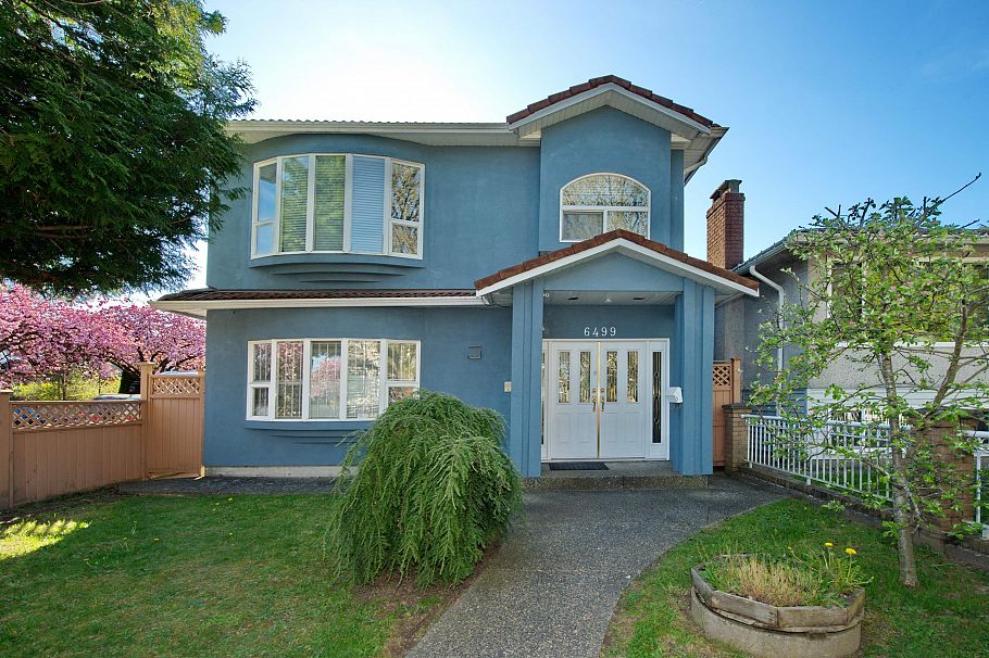 6499 St. Catherines Street Vancouver, BC - 3
