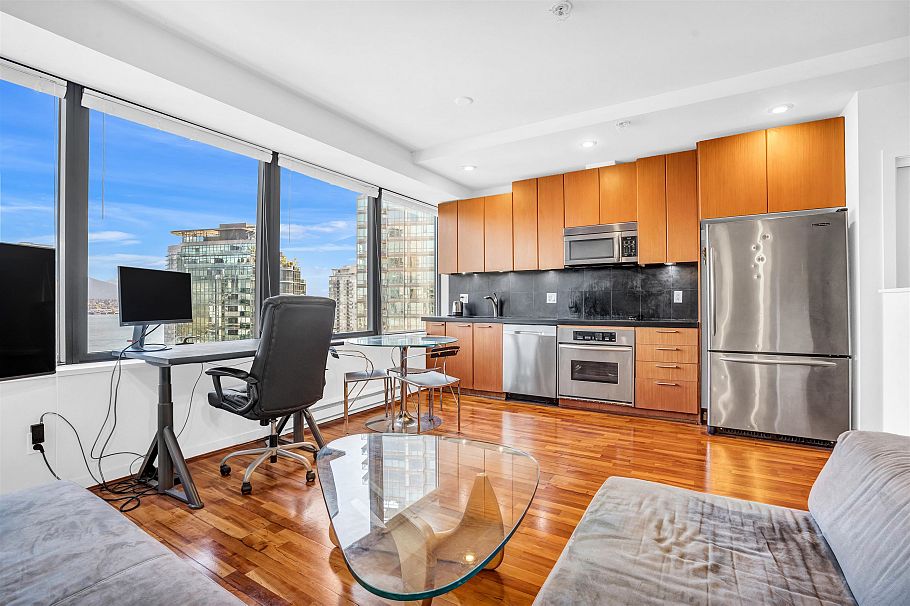 1504 1333 W Georgia Street Vancouver, BC - 12