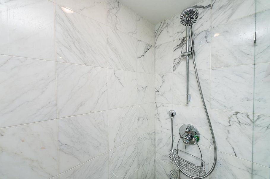 705 110 Switchmen Street Vancouver, BC - 22