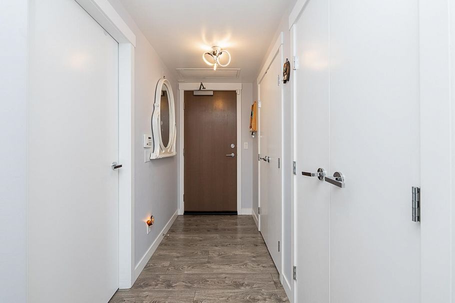 705 110 Switchmen Street Vancouver, BC - 7