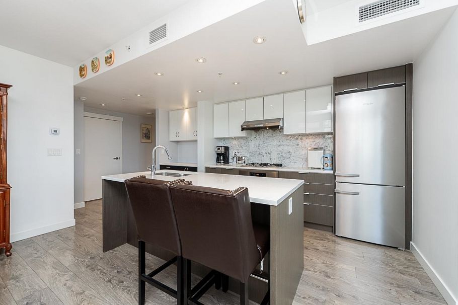 705 110 Switchmen Street Vancouver, BC - 9