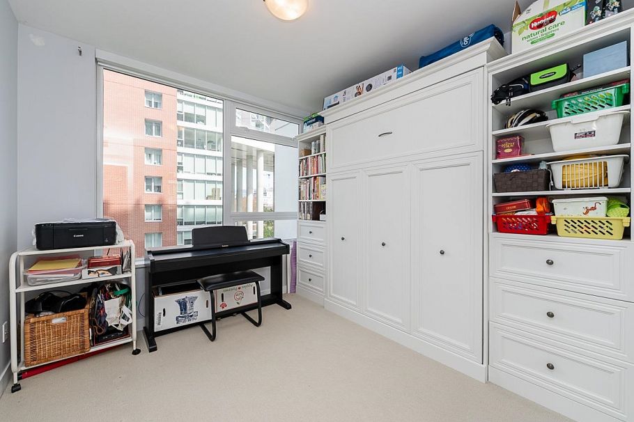 705 110 Switchmen Street Vancouver, BC - 23