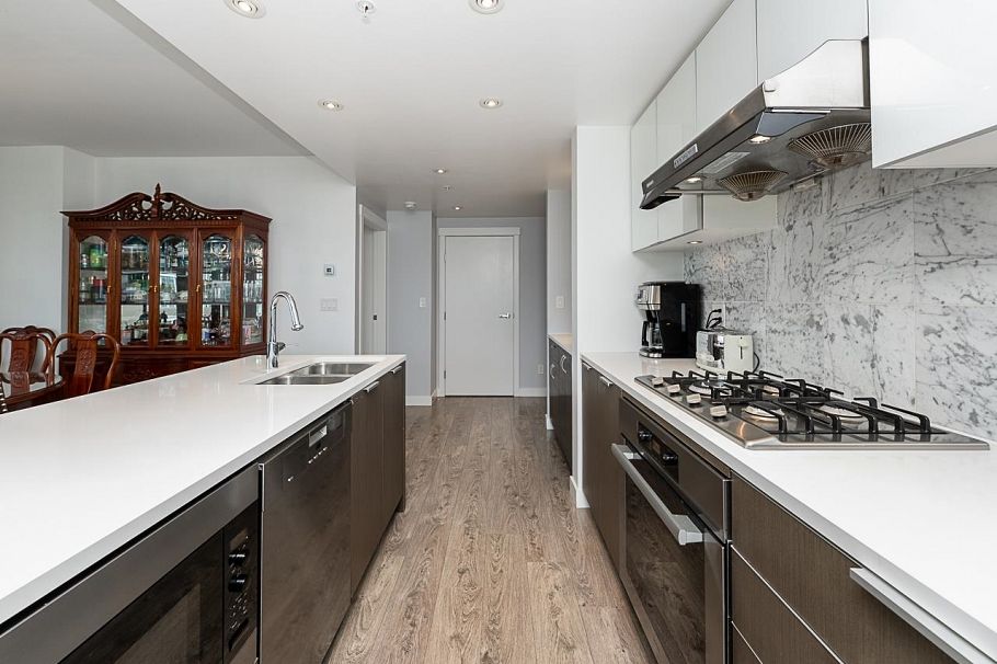 705 110 Switchmen Street Vancouver, BC - 11