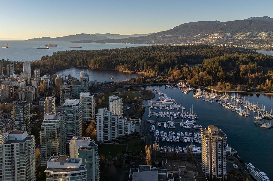 2601 1238 Melville Street Vancouver, BC - 35