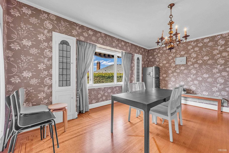 1529 Western Crescent Vancouver, BC - 9