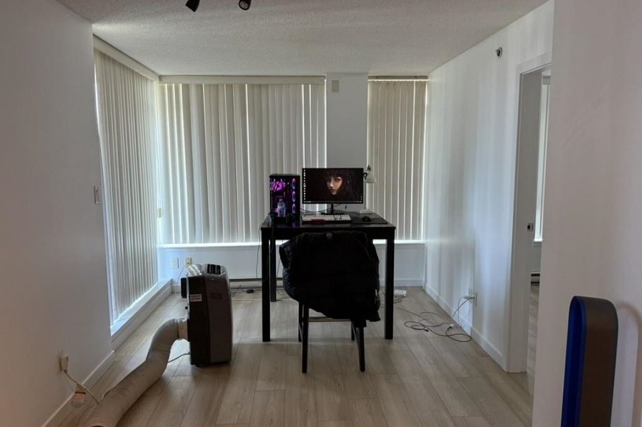 2301 610 Granville Street Vancouver, BC - 5