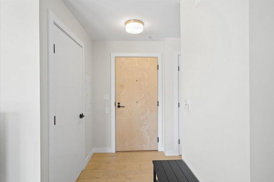 201 2508 Fraser Street Vancouver, BC - 15