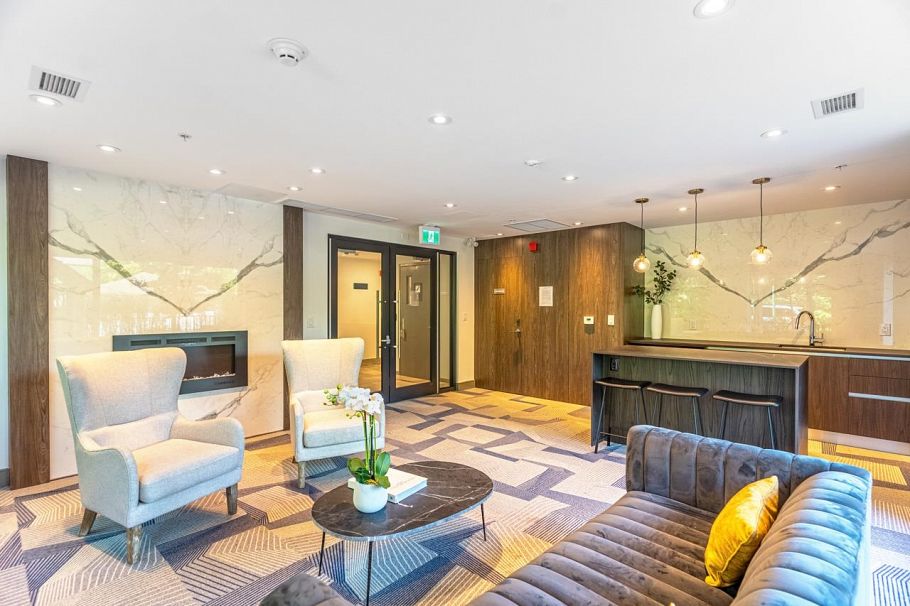 209 488 W 58th Avenue Vancouver, BC - 17