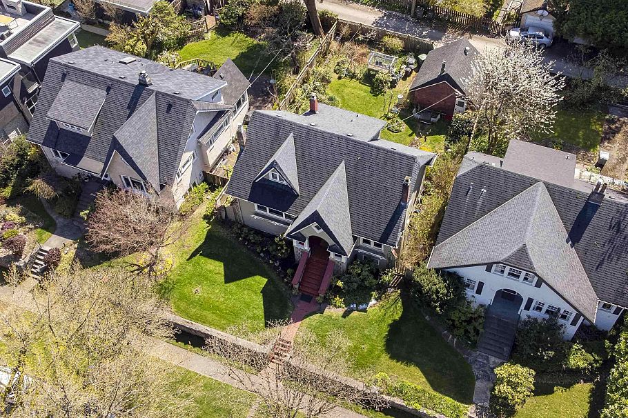 4250 W 9th Avenue Vancouver, BC - 16