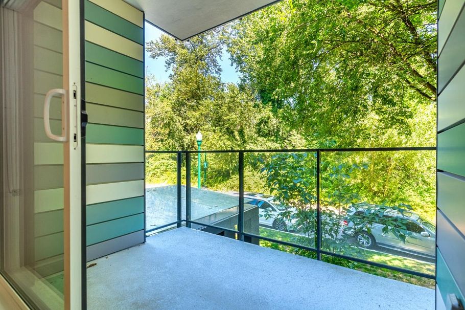 209 488 W 58th Avenue Vancouver, BC - 14