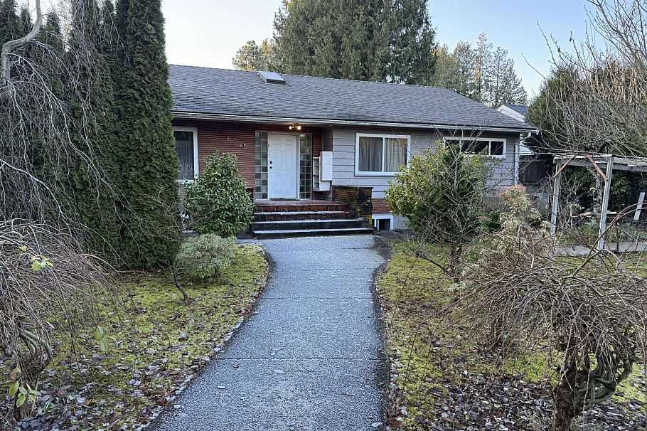 6045 Granville Street Vancouver, BC - 9