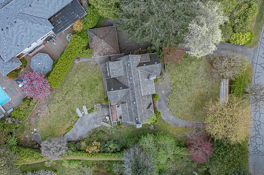 1529 Western Crescent Vancouver, BC - 17