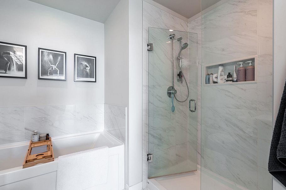 306 277 W 1st Street North Vancouver, BC - 25