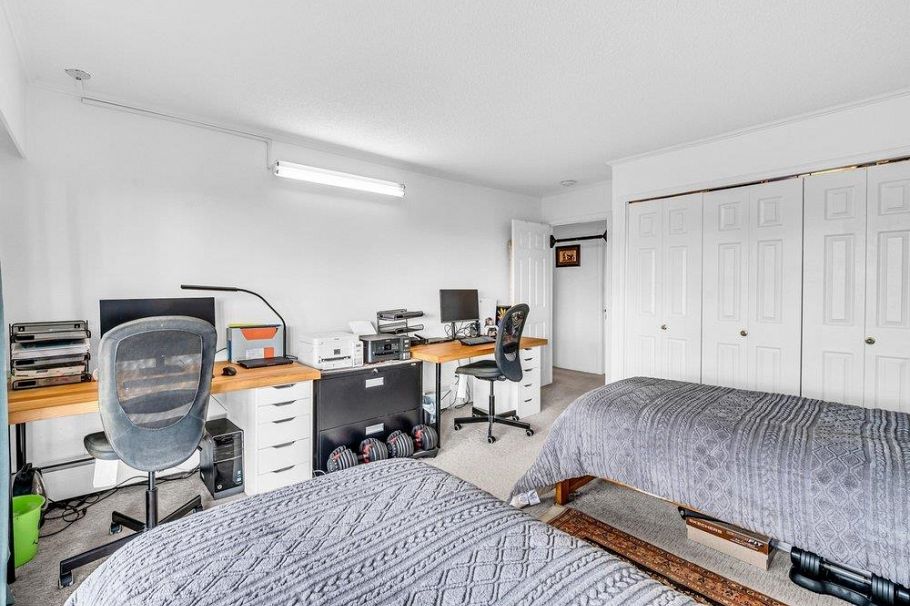 301 2710 Lonsdale Avenue North Vancouver, BC - 13