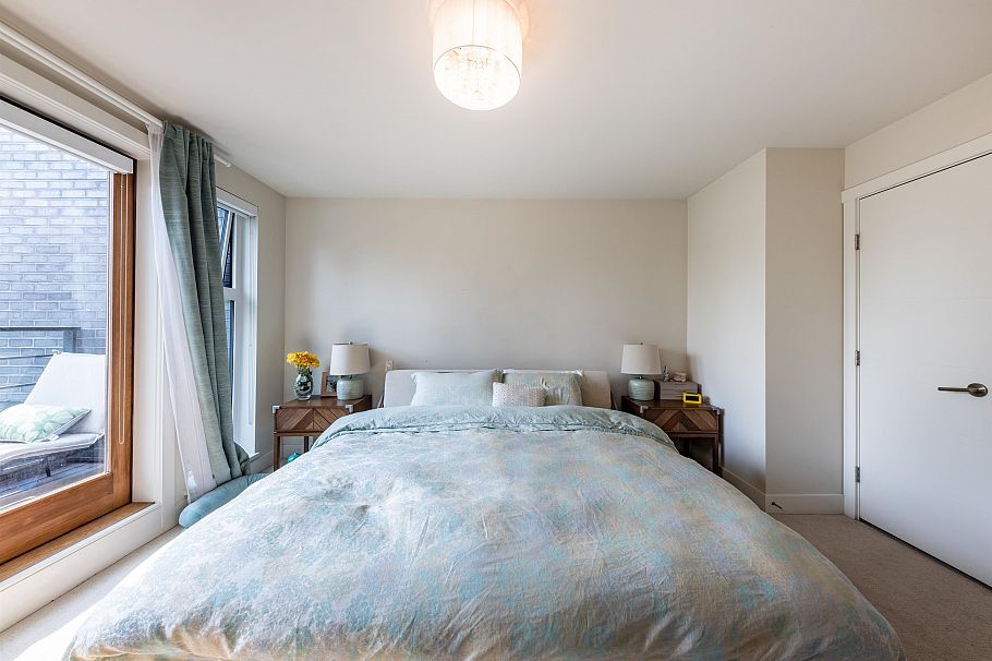 979 W 46th Avenue Vancouver, BC - 19