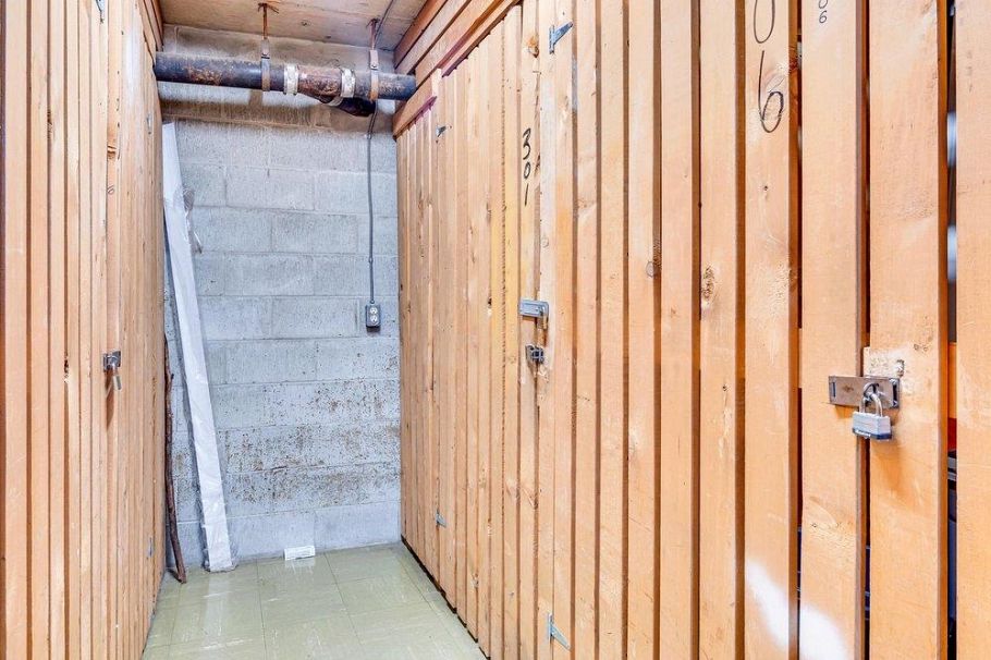 301 2710 Lonsdale Avenue North Vancouver, BC - 19