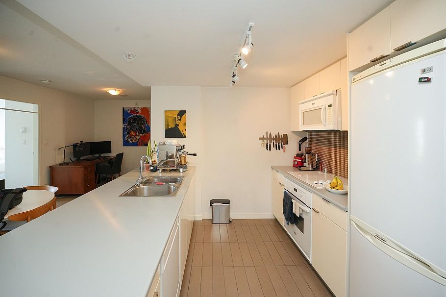 2208 788 Hamilton Street Vancouver, BC - 9