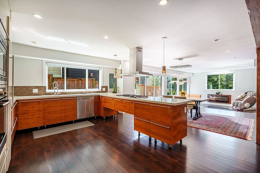 4066 Norwood Avenue North Vancouver, BC - 4