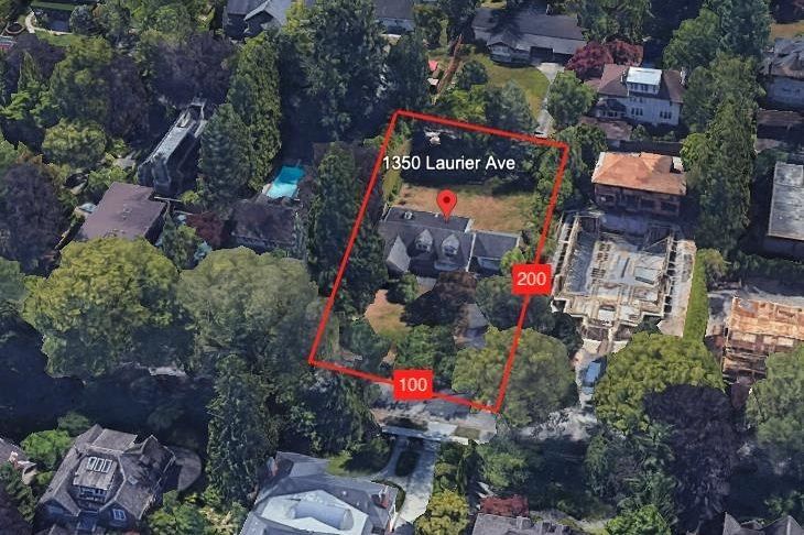 1350 Laurier Avenue Vancouver, BC - 1