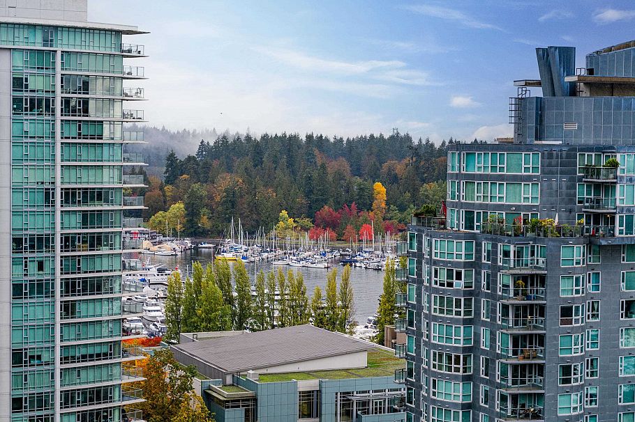 1701 1499 W Pender Street Vancouver, BC - 25