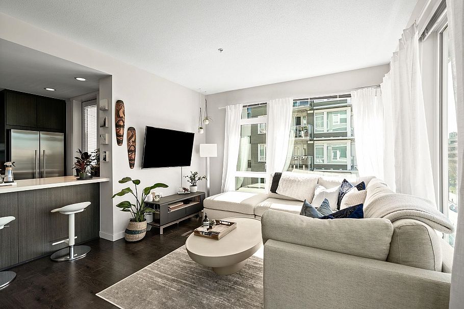 306 277 W 1st Street North Vancouver, BC - 8