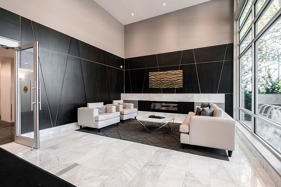 306 277 W 1st Street North Vancouver, BC - 34