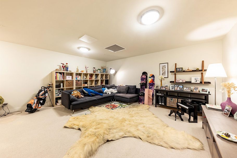 979 W 46th Avenue Vancouver, BC - 16