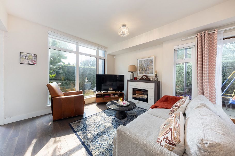 979 W 46th Avenue Vancouver, BC - 11