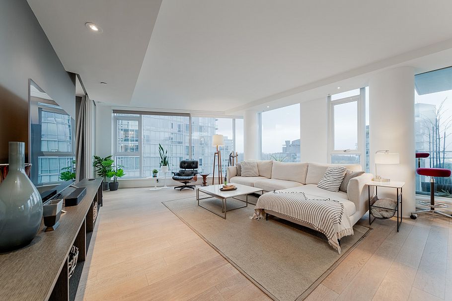 1701 1499 W Pender Street Vancouver, BC - 5