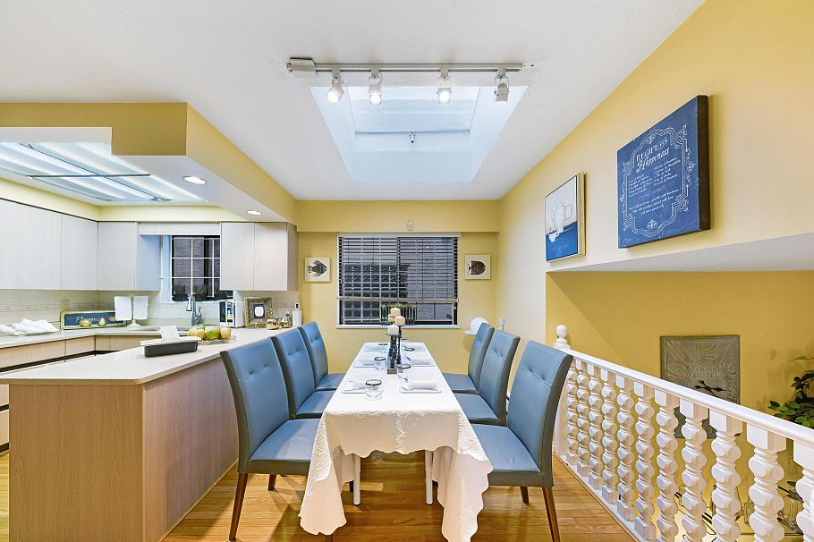 137 W Woodstock Avenue Vancouver, BC - 11