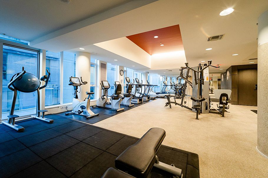 1701 1499 W Pender Street Vancouver, BC - 35