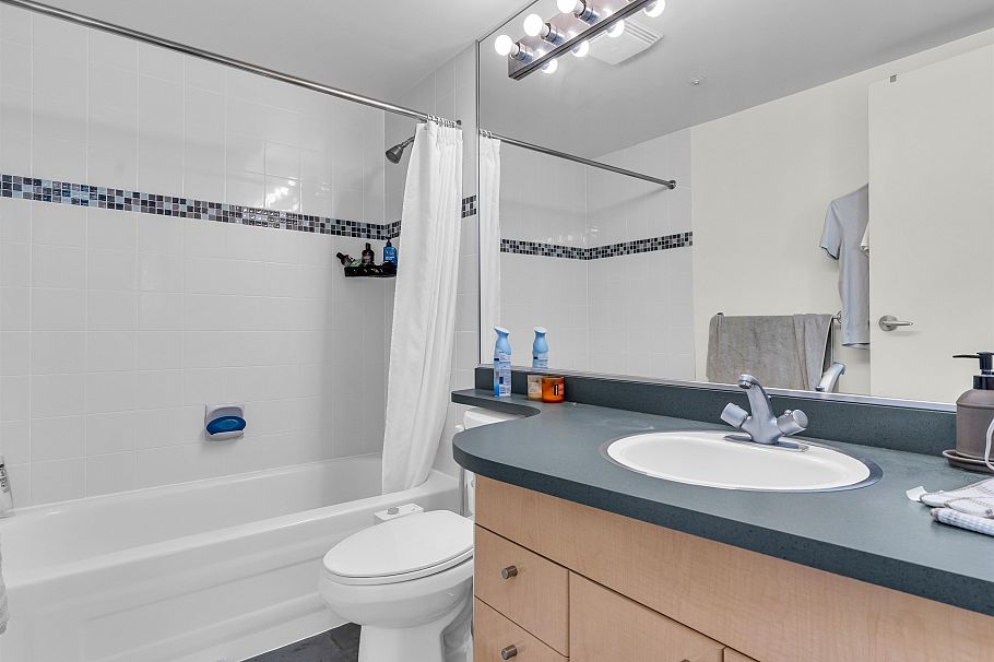 2206 1009 Expo Boulevard Vancouver, BC - 11