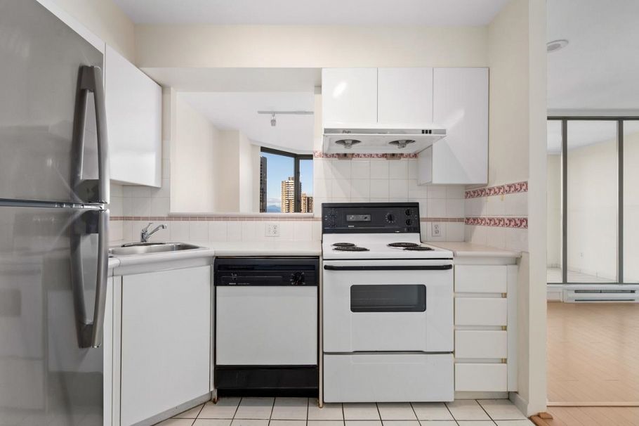 1007 888 Pacific Street Vancouver, BC - 15