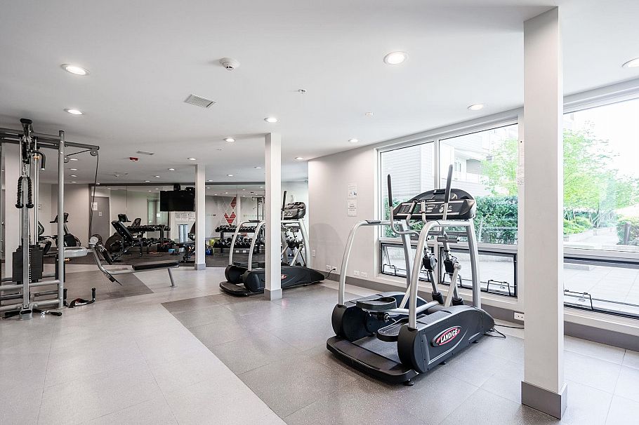 306 277 W 1st Street North Vancouver, BC - 36