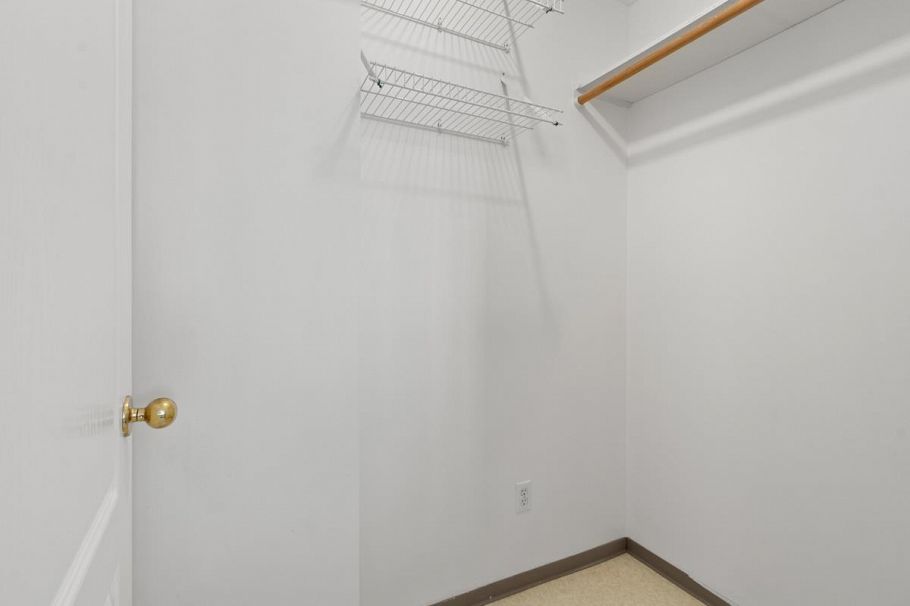 1007 888 Pacific Street Vancouver, BC - 18