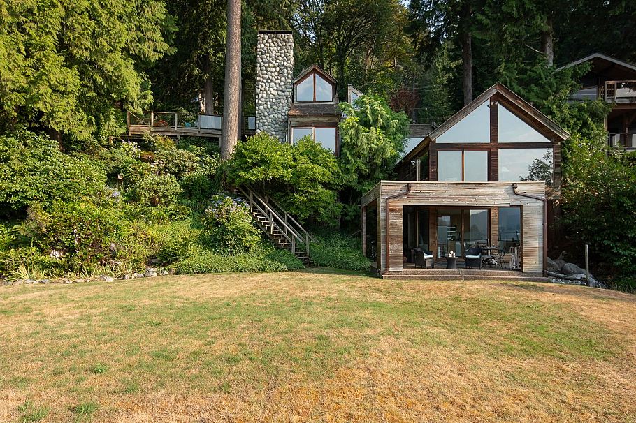 2802 Panorama Drive North Vancouver, BC - 36