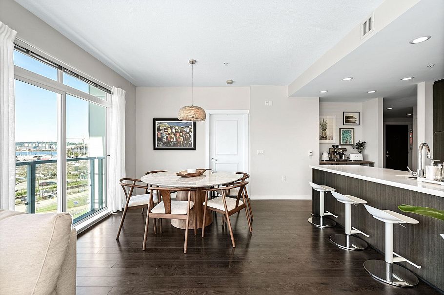 306 277 W 1st Street North Vancouver, BC - 10