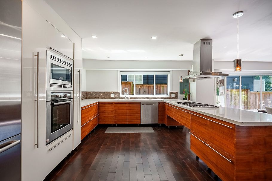 4066 Norwood Avenue North Vancouver, BC - 6