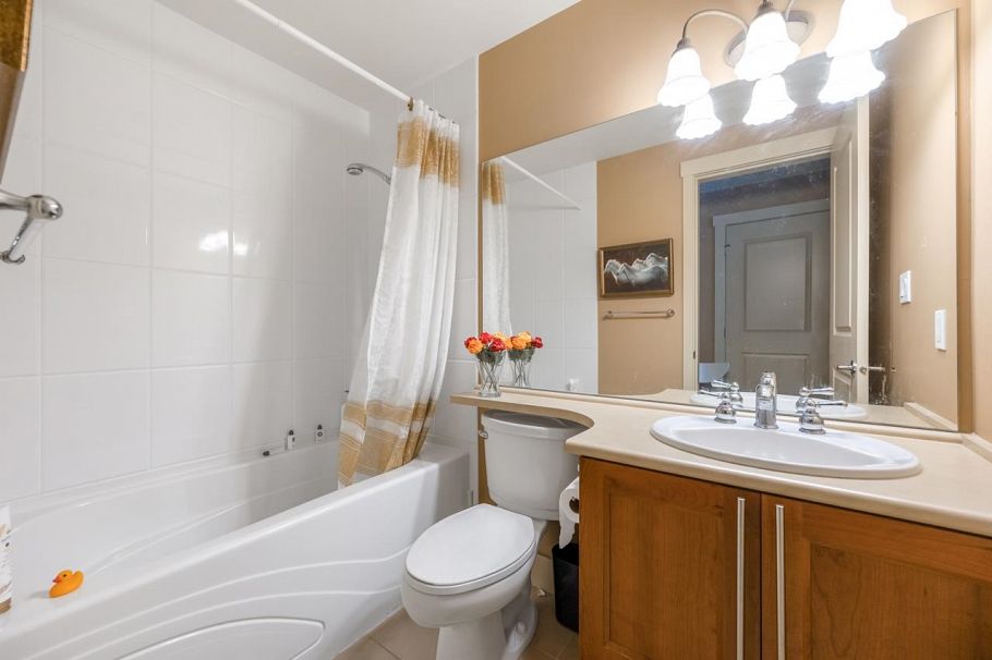 403 4685 Valley Drive Vancouver, BC - 17