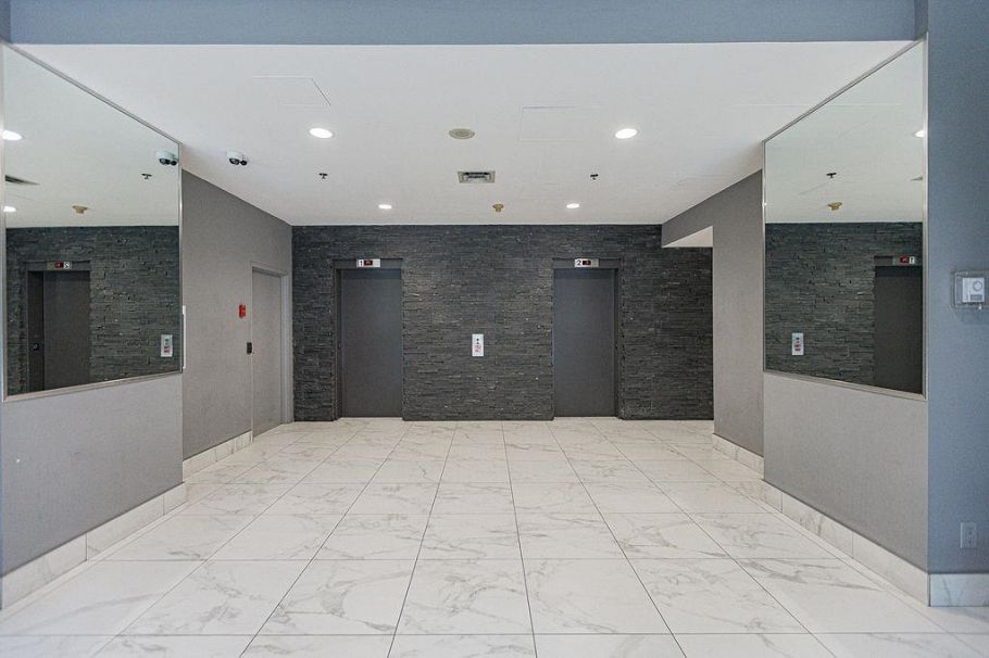 1702 811 Helmcken Street Vancouver, BC - 27