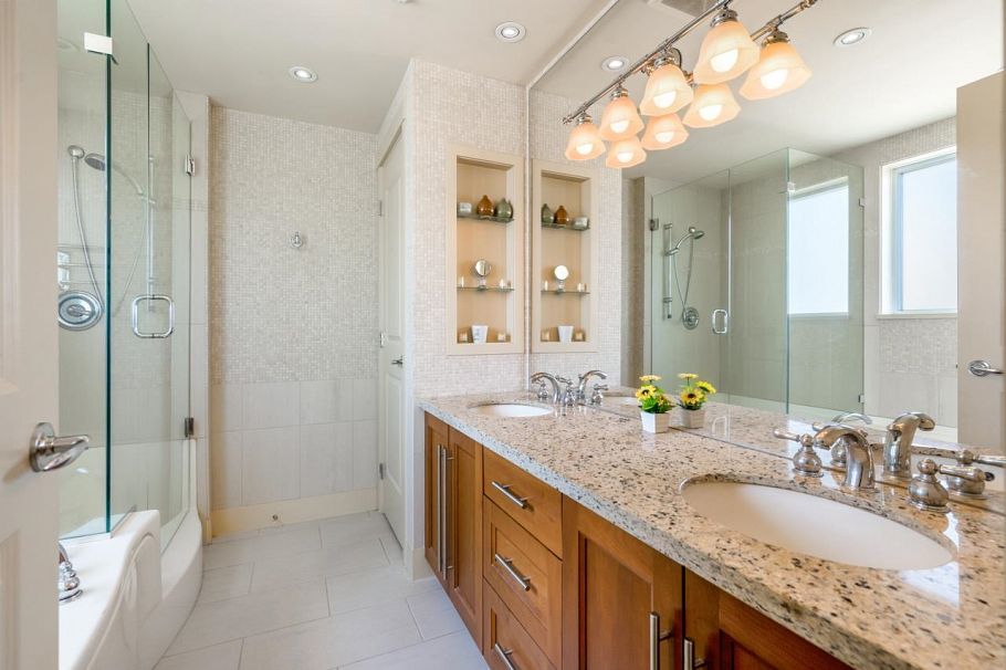 403 4685 Valley Drive Vancouver, BC - 18