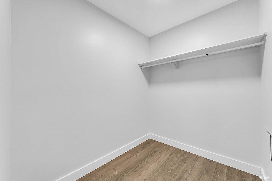 319 418 E Broadway Vancouver, BC - 20