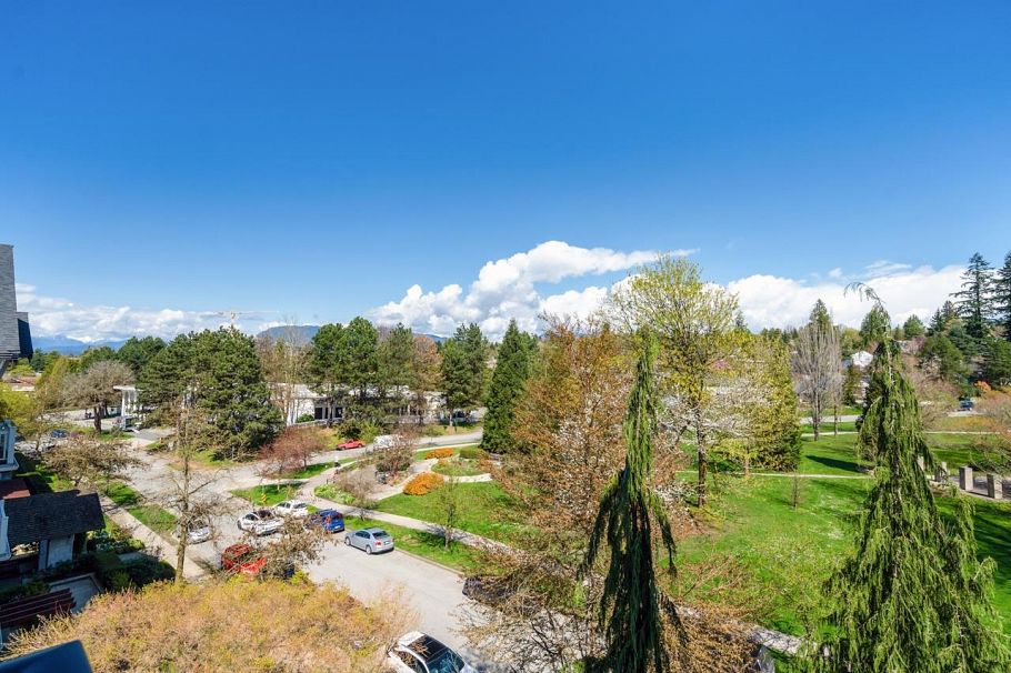 403 4685 Valley Drive Vancouver, BC - 6