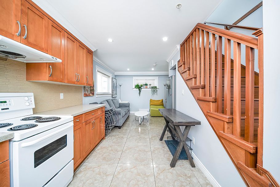 3443 Price Street Vancouver, BC - 25